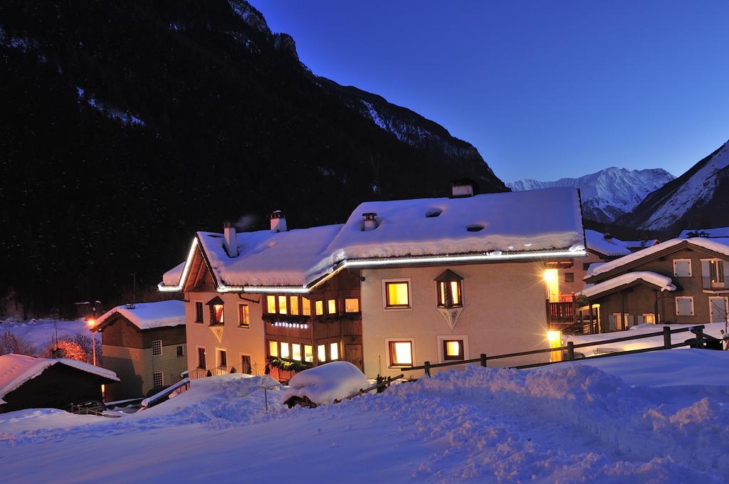 Chalet La Rugiada ボルミオ エクステリア 写真