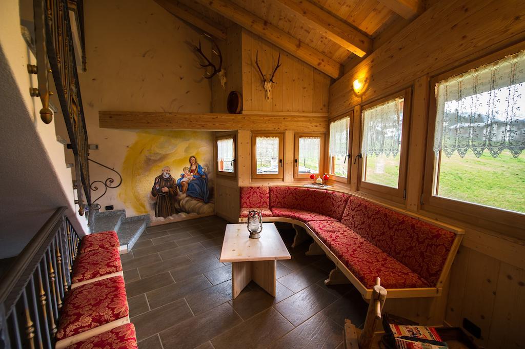 Chalet La Rugiada ボルミオ エクステリア 写真