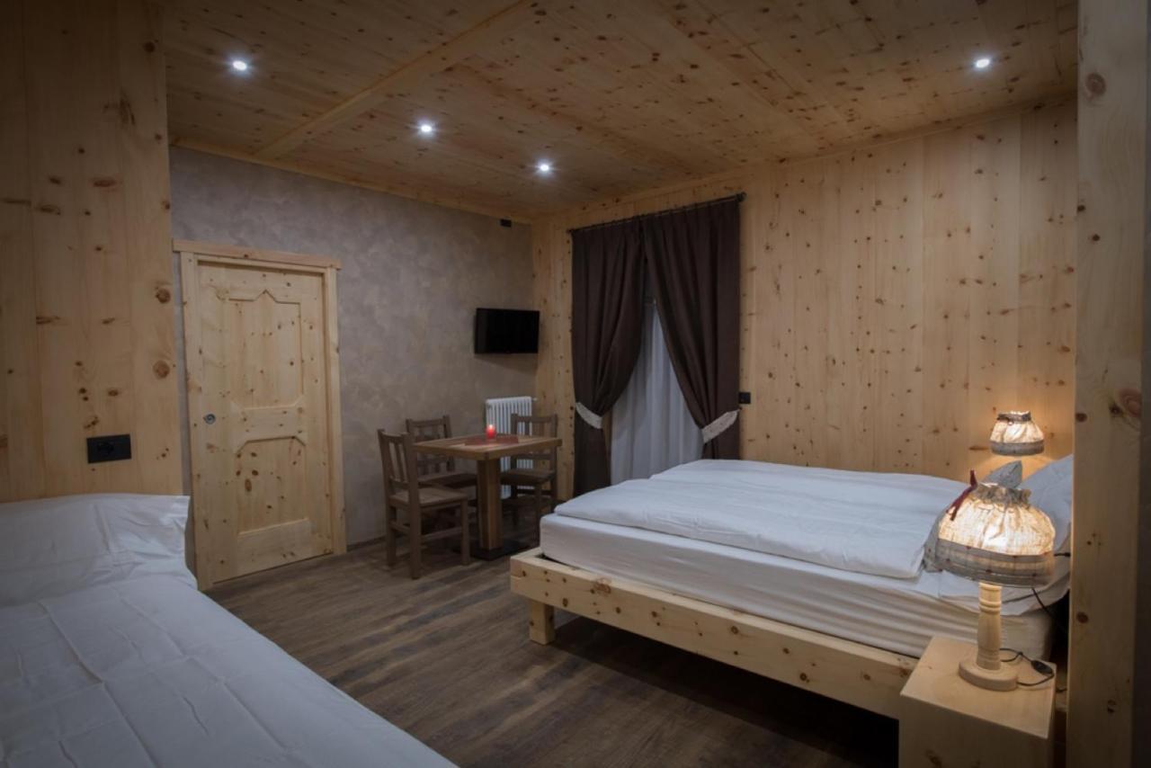 Chalet La Rugiada ボルミオ エクステリア 写真